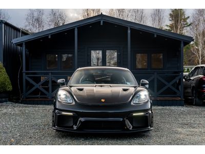 2024 Porsche 718 Cayman