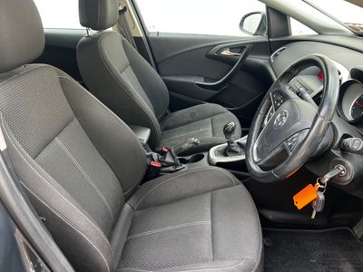 2015 Vauxhall Astra