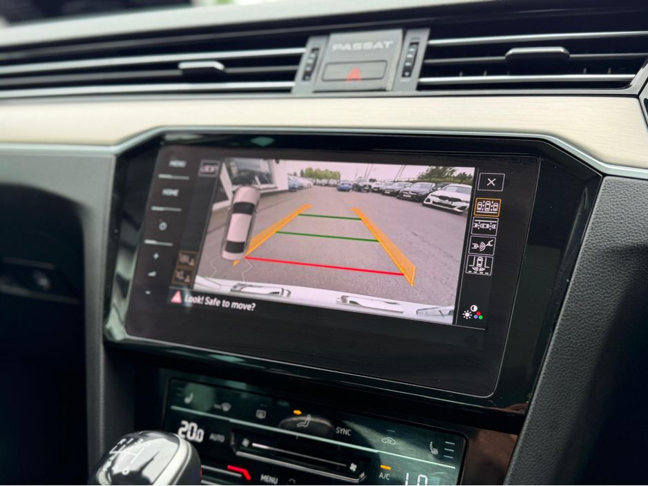 2022 Volkswagen Passat