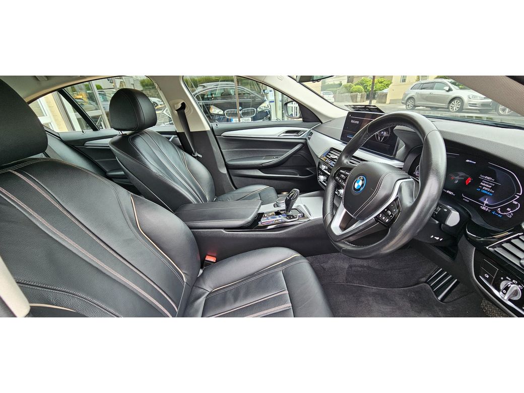 2022 BMW 5 Series