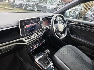 2022 Volkswagen T-Roc