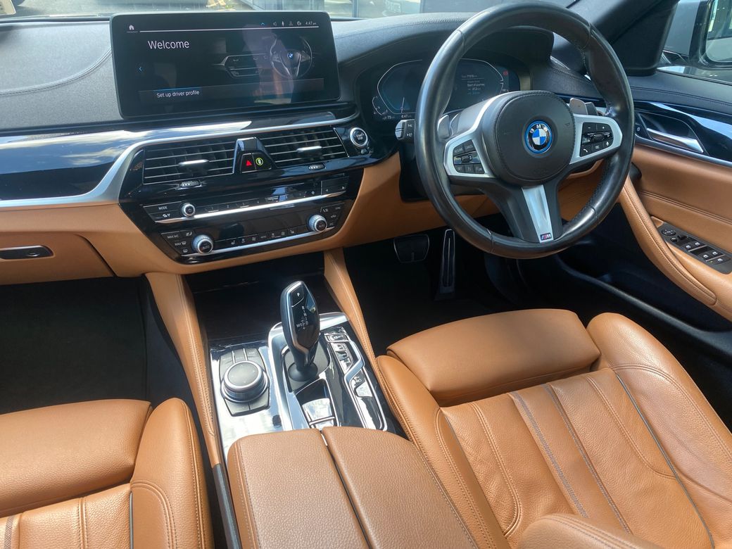 2022 BMW 5 Series