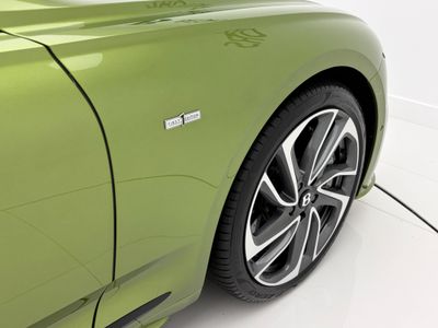 2025 Bentley Continental