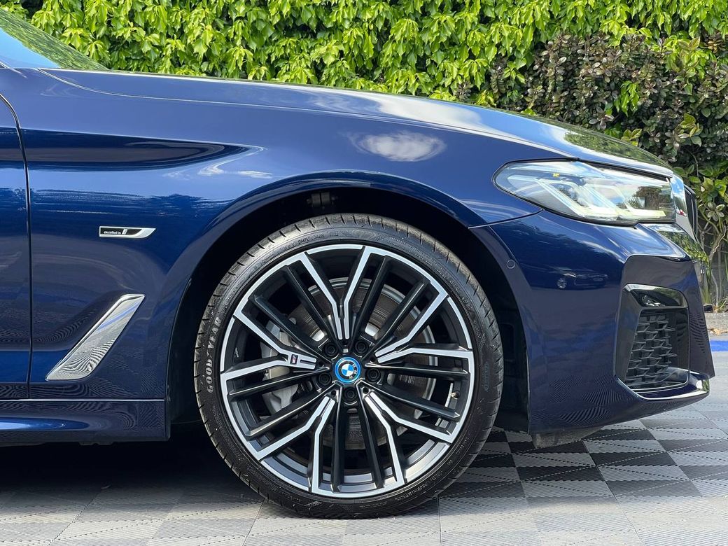 2023 BMW 5 Series
