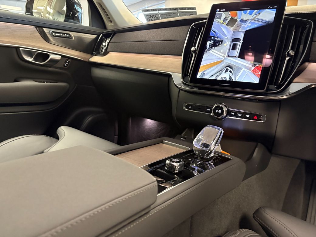 2025 Volvo XC90