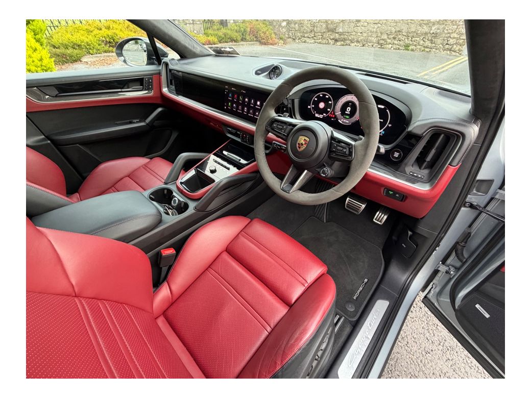 2024 Porsche Cayenne