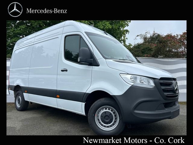 vehicle for sale from Newmarket Motors