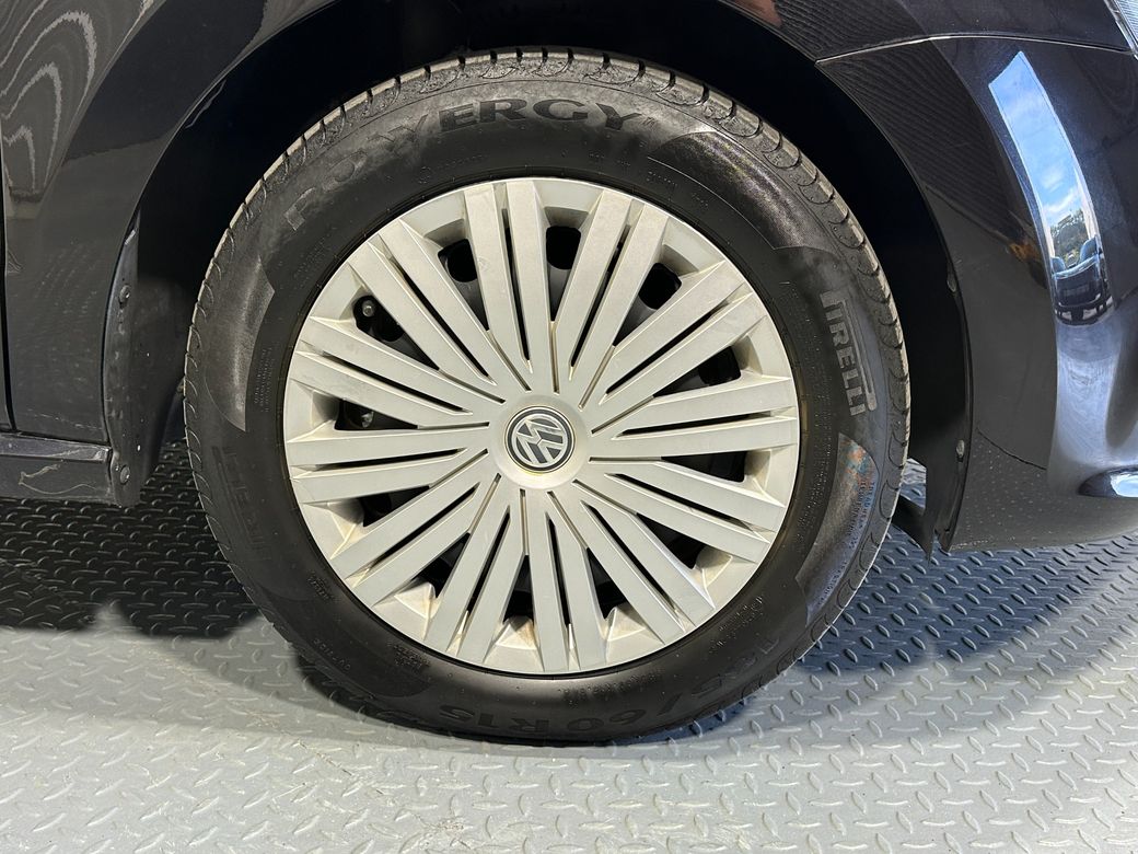 2017 Volkswagen Polo