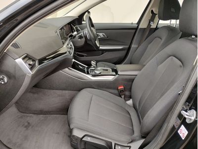 2021 BMW 330