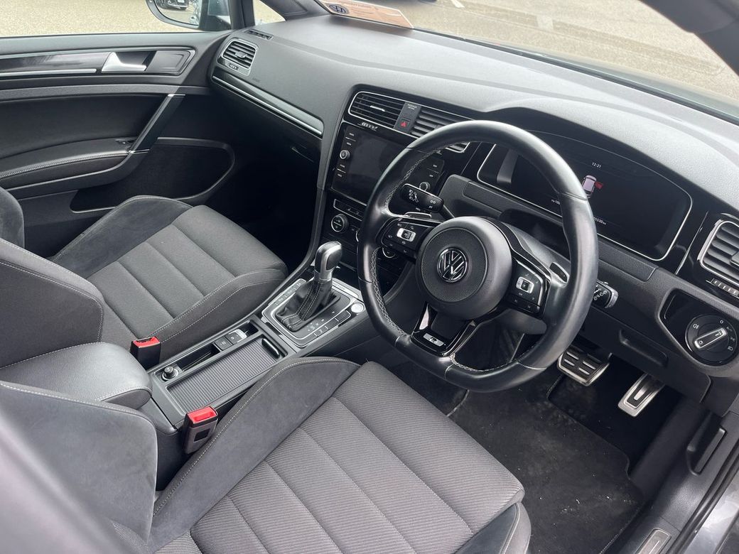 2019 Volkswagen Golf