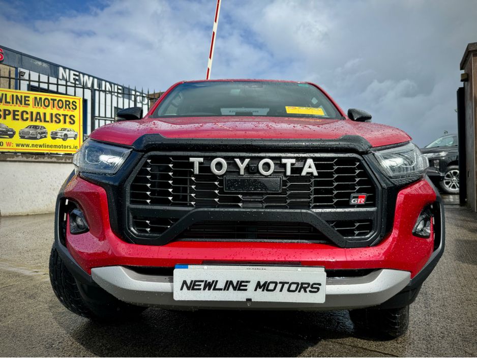 2025 Toyota Hilux