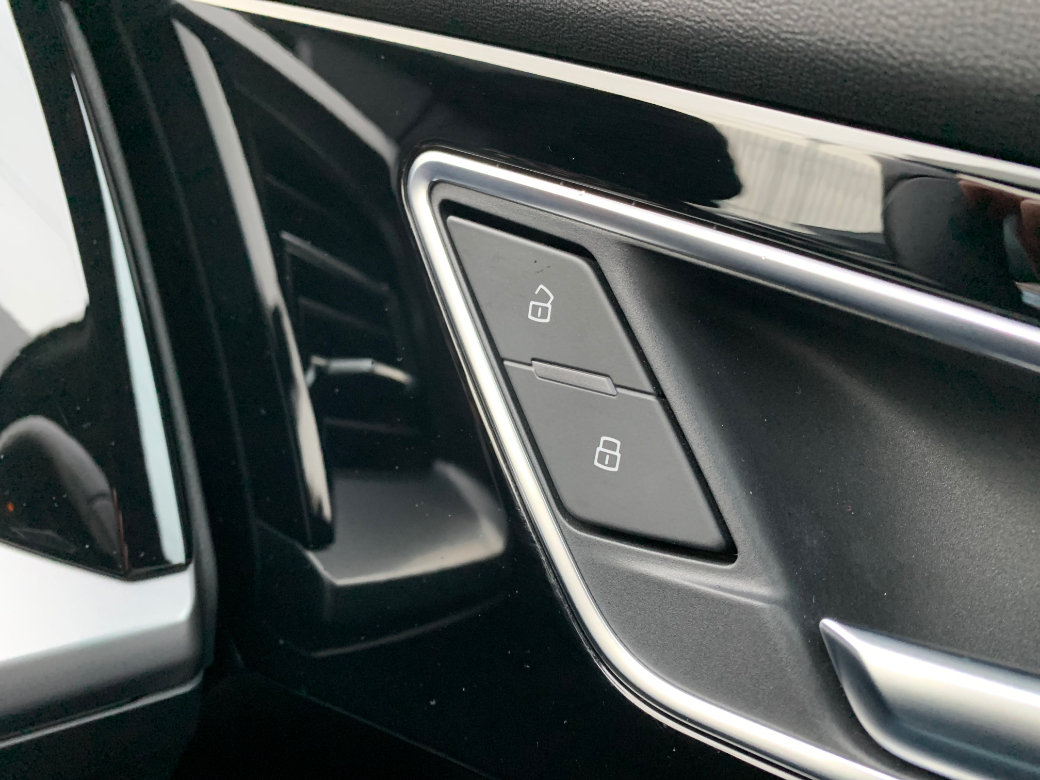 2023 Audi Q4