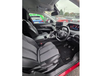 2022 Peugeot 5008
