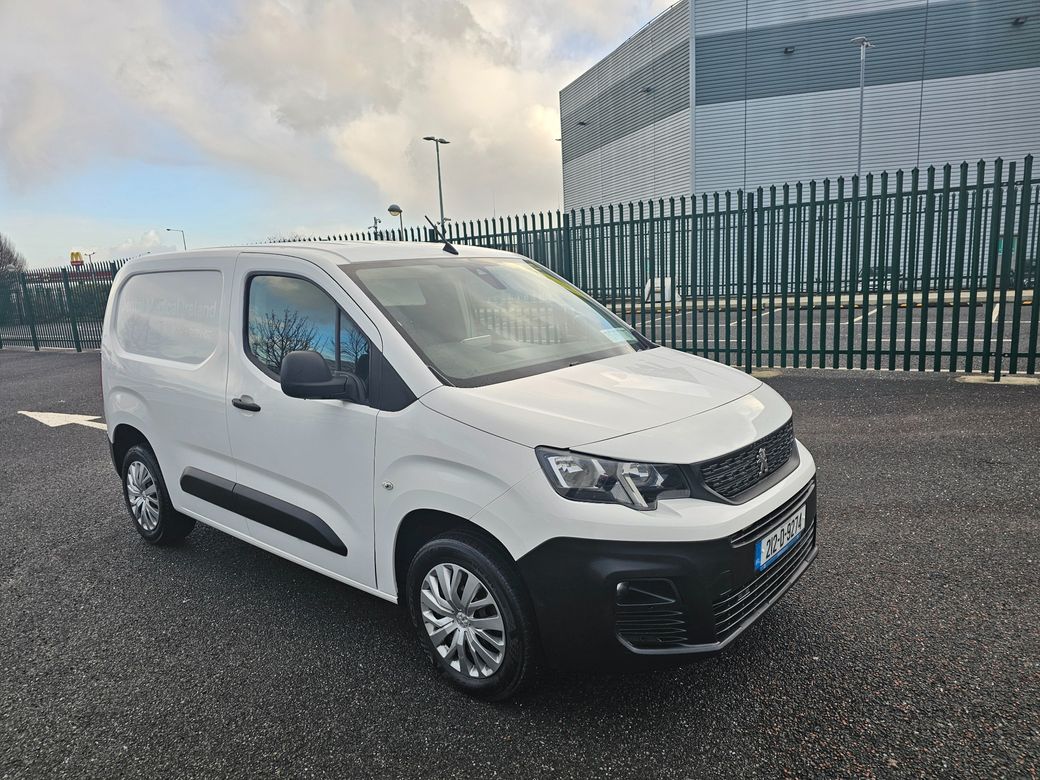 2021 Peugeot Partner
