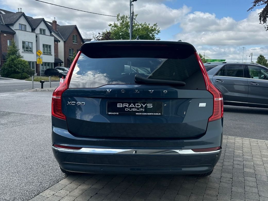 2023 Volvo XC90