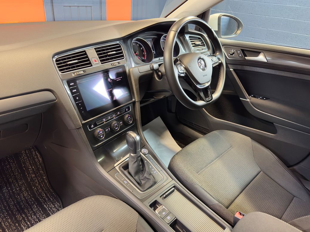 2017 Volkswagen Golf