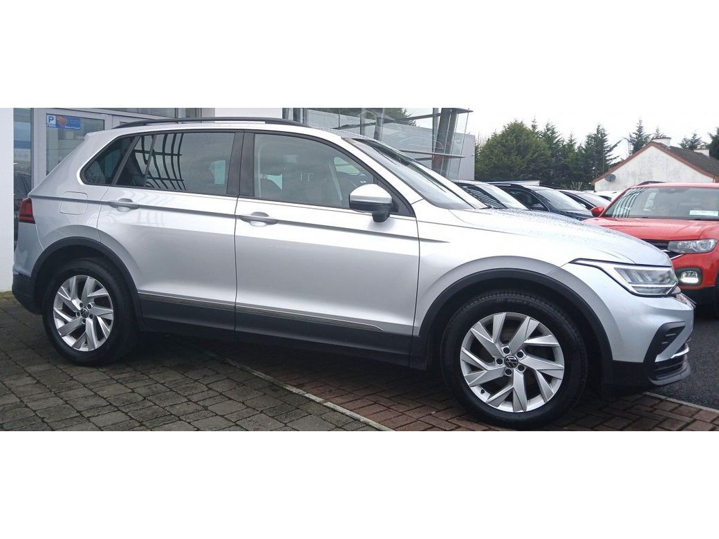 2023 Volkswagen Tiguan