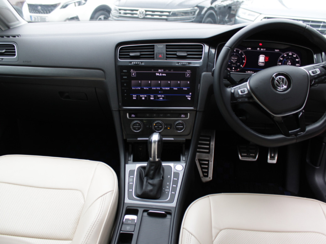 2019 Volkswagen Golf