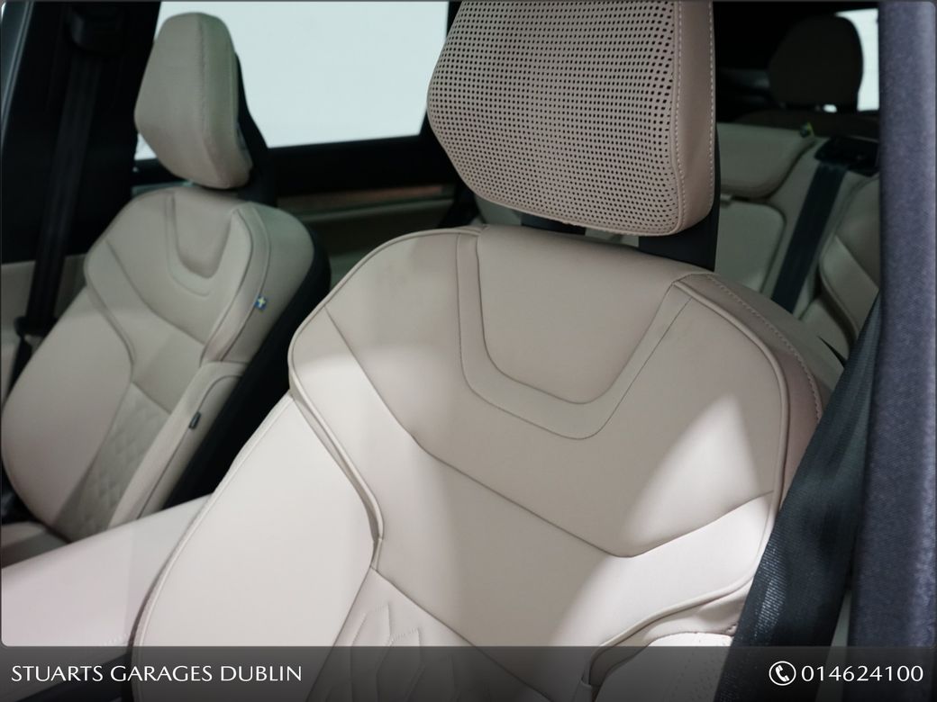 2026 Volvo EX90