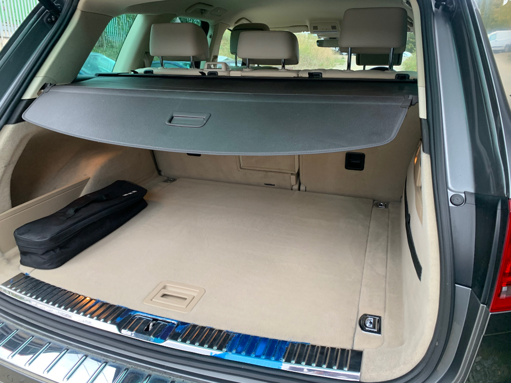 2017 Volkswagen Touareg