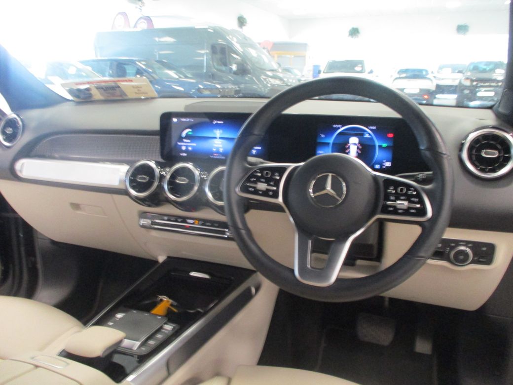 2022 Mercedes-Benz GLB Class