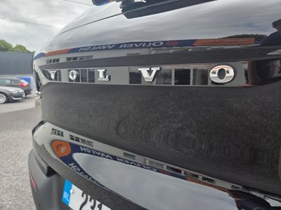 2023 Volvo XC40
