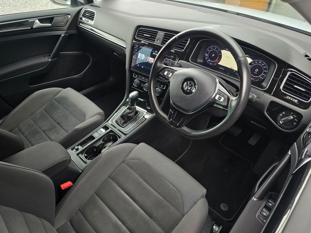 2017 Volkswagen Golf