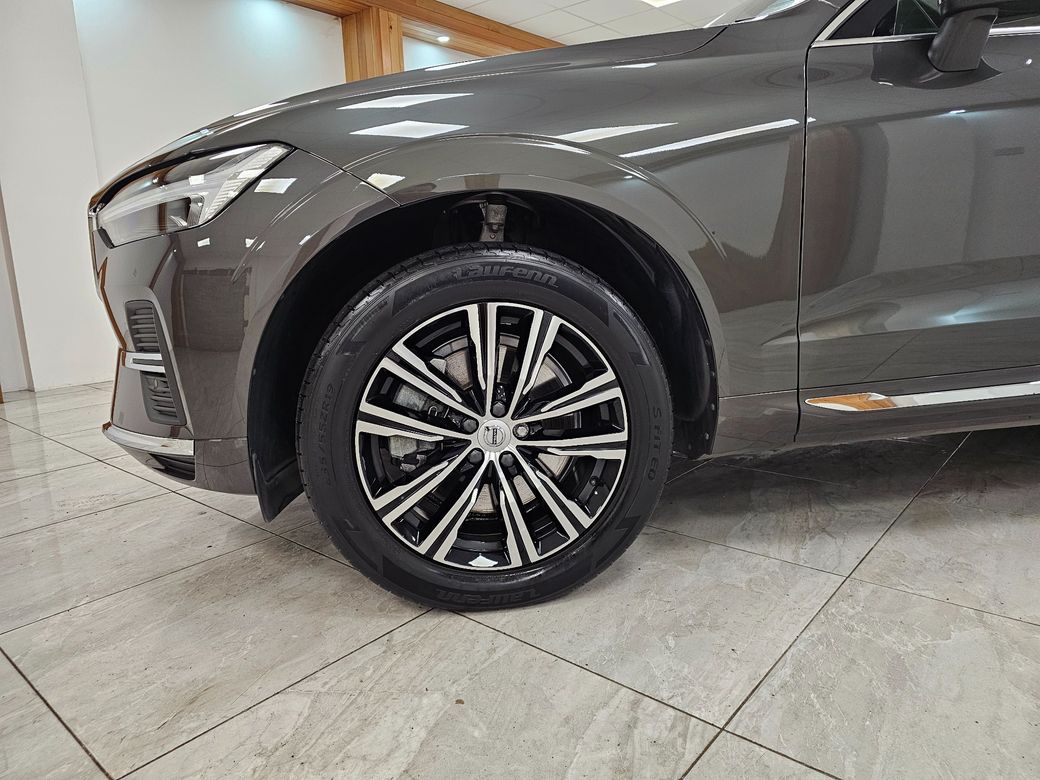 2022 Volvo XC60