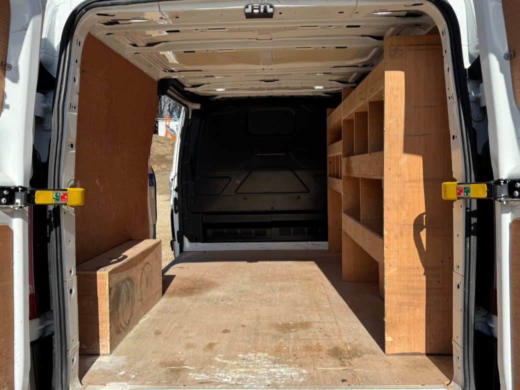 2022 Ford Transit Custom