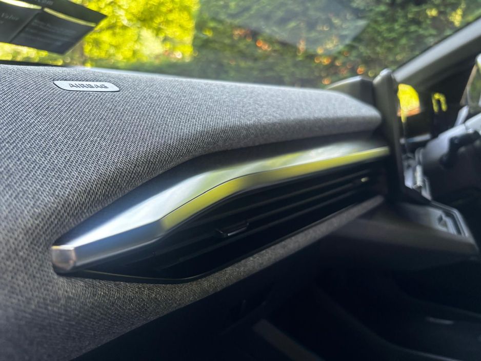 2022 Renault Megane E-Tech