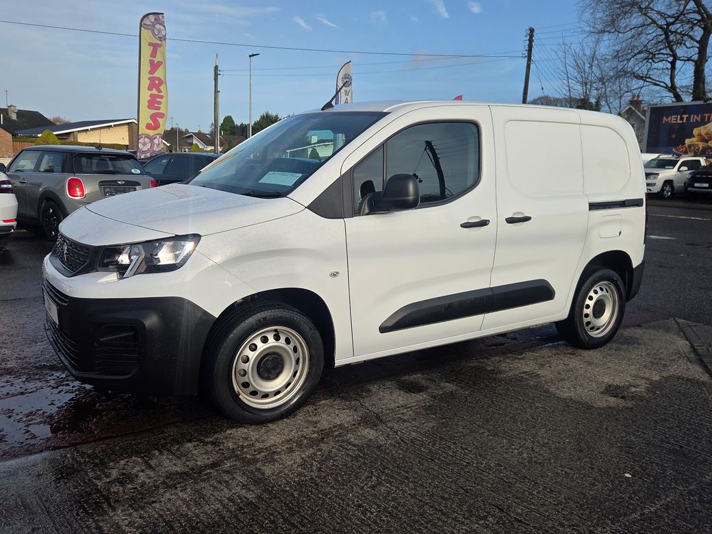 2023 Peugeot Partner