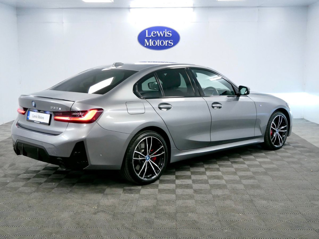 2024 BMW 3 Series