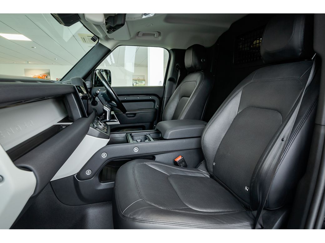 2022 Land Rover Defender