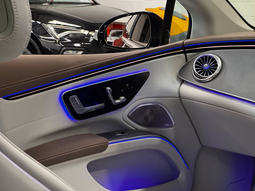 2023 Mercedes-Benz EQS