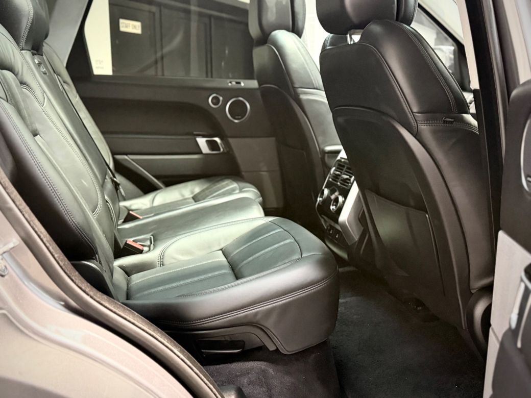 2020 Land Rover Range Rover Sport