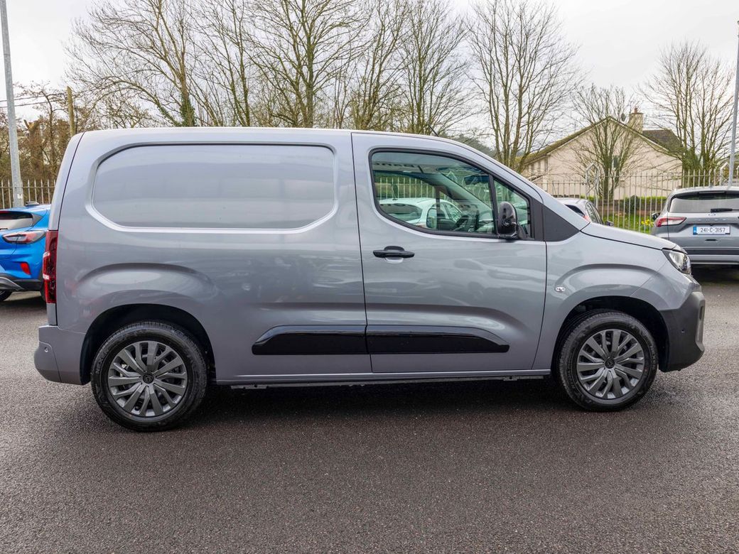 2026 Peugeot Partner