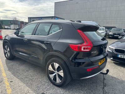 2023 Volvo XC40