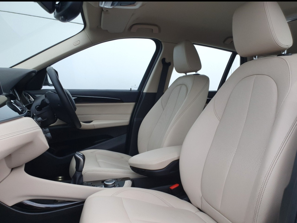 2022 BMW X1
