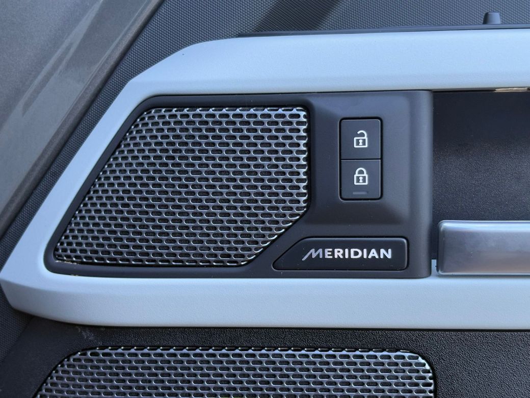 2024 Land Rover Defender