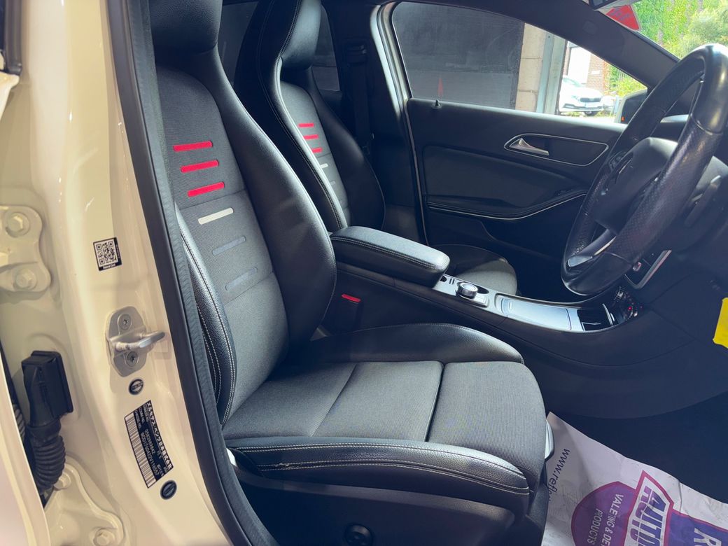 2016 Mercedes-Benz A 180