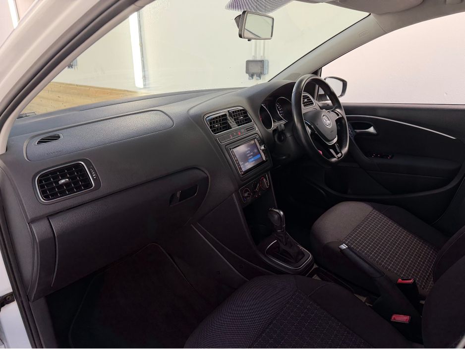 2016 Volkswagen Polo