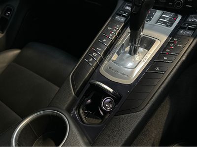2016 Porsche Panamera