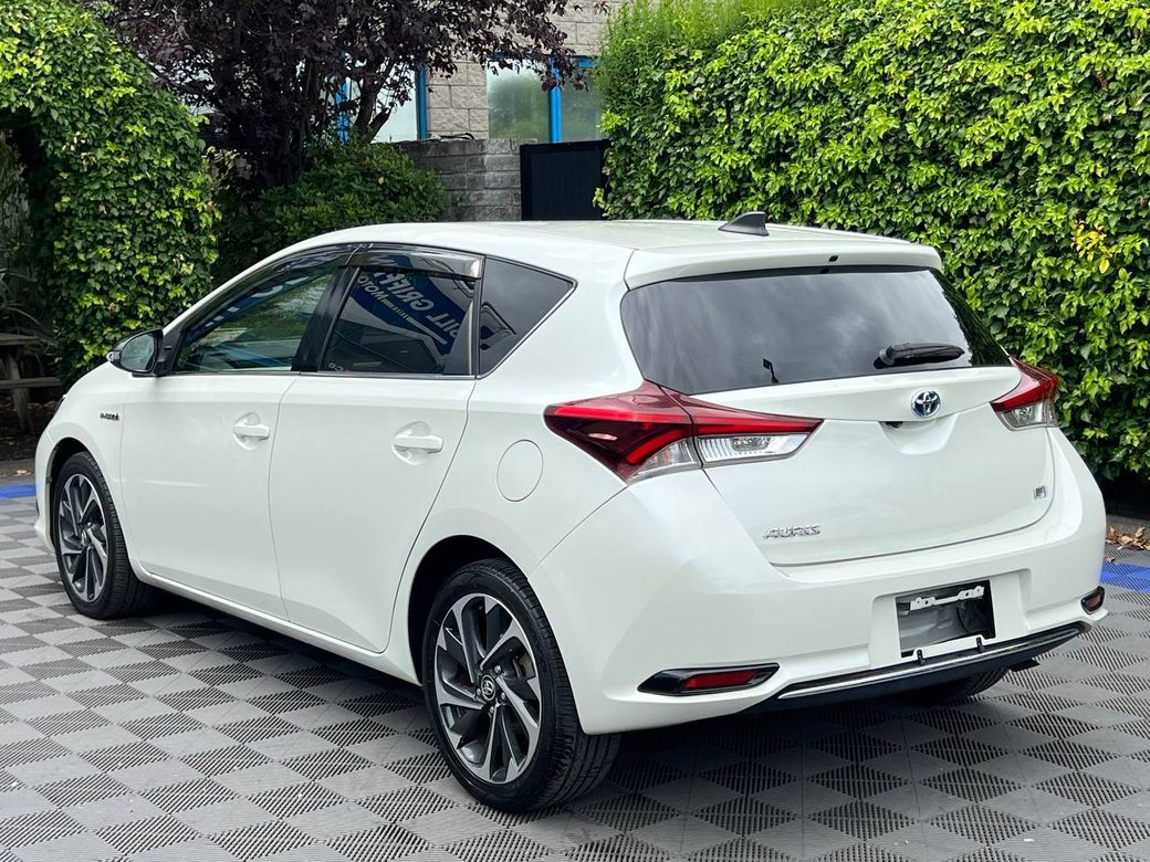 2017 Toyota Auris