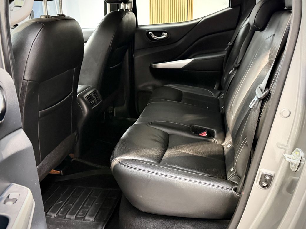 2020 Nissan Navara