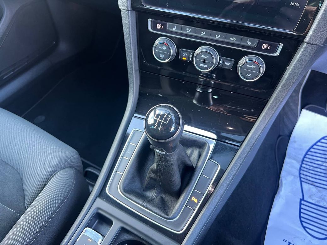 2017 Volkswagen Golf