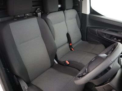2022 Peugeot Partner