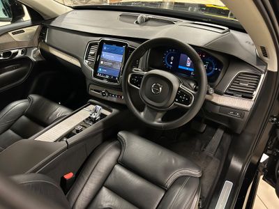 2022 Volvo XC90
