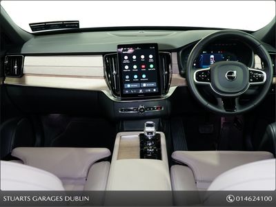 2025 Volvo XC90