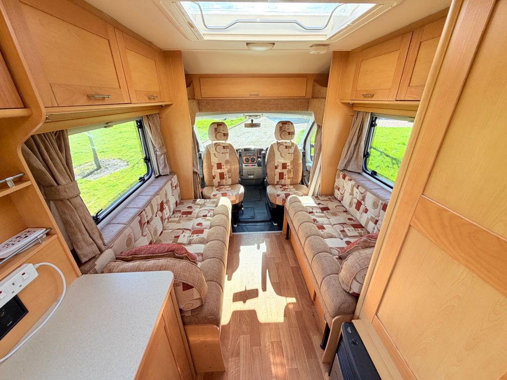 2010 ELDDIS PRESTIGE 115 R.H.D LOW PROFILE 