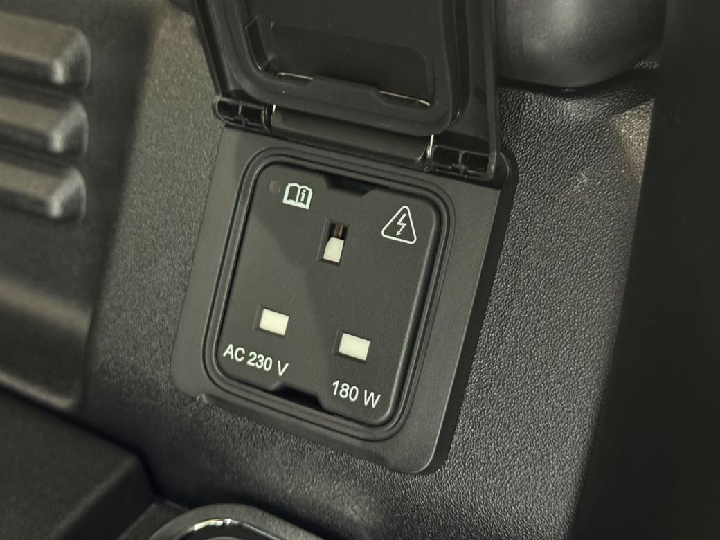 2026 Land Rover Defender